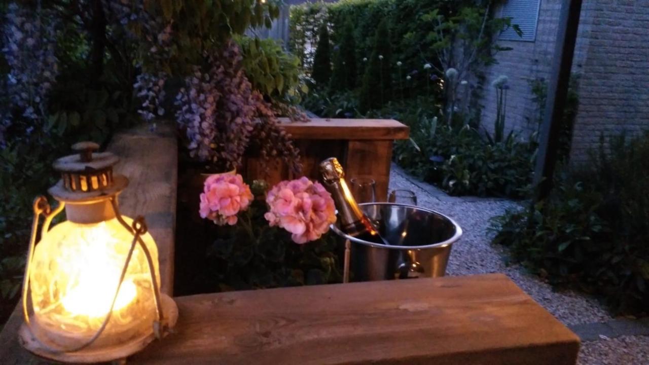 Bed and Breakfast 'T Voske De Haan Esterno foto